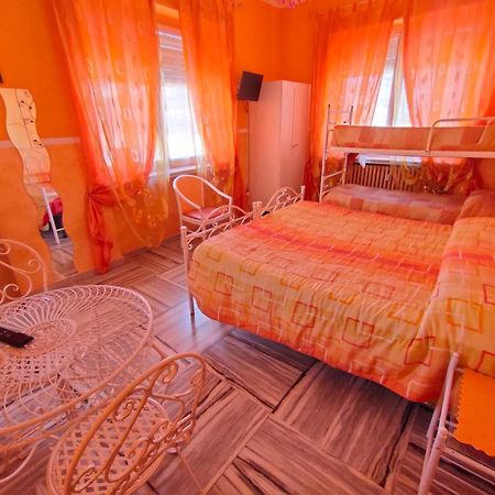 Hotel Serenella Turin Bagian luar foto