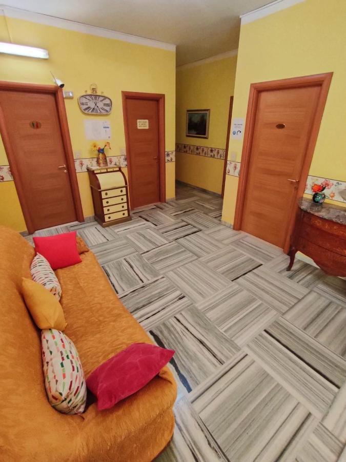 Hotel Serenella Turin Bagian luar foto