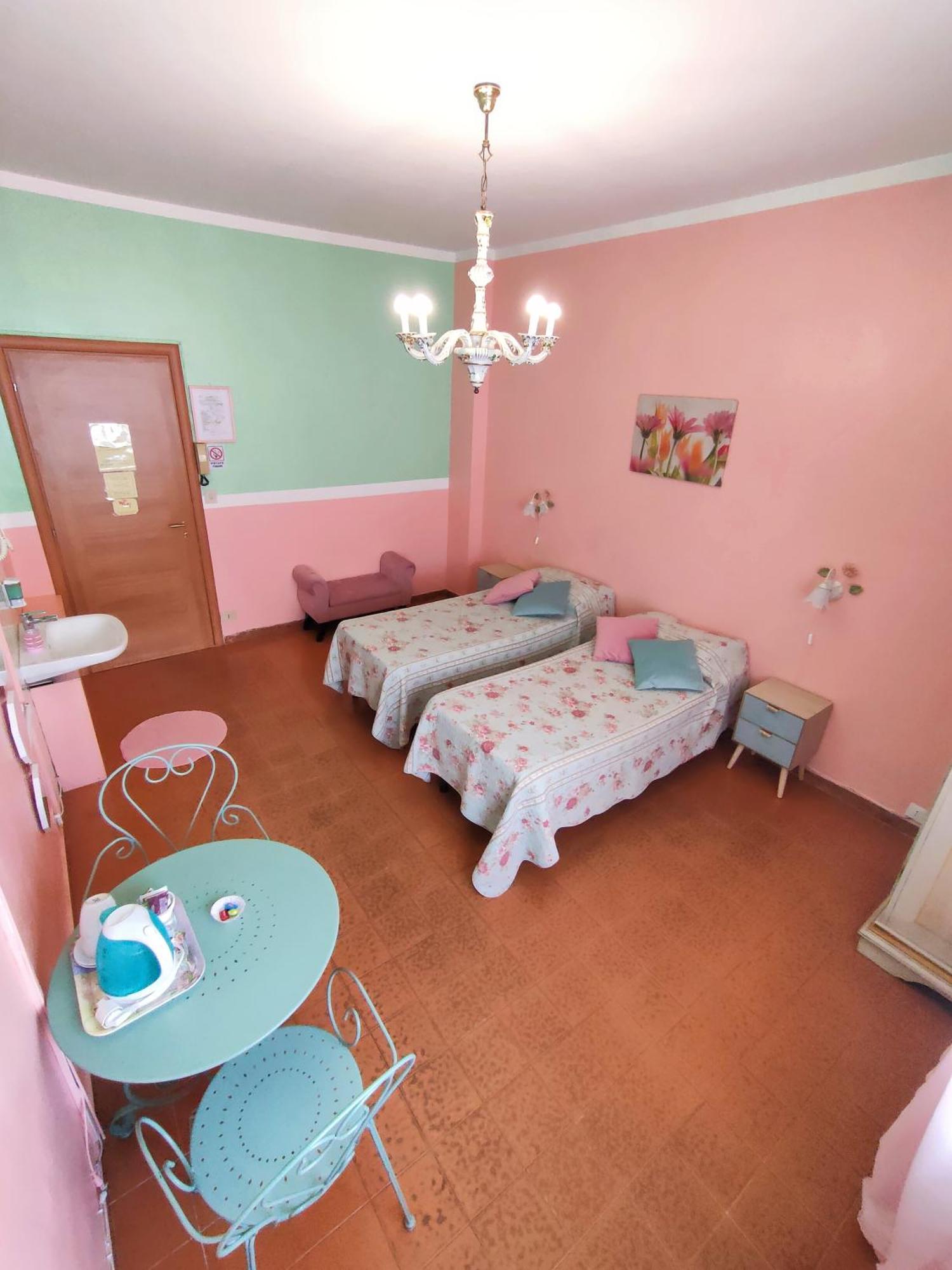 Hotel Serenella Turin Bagian luar foto